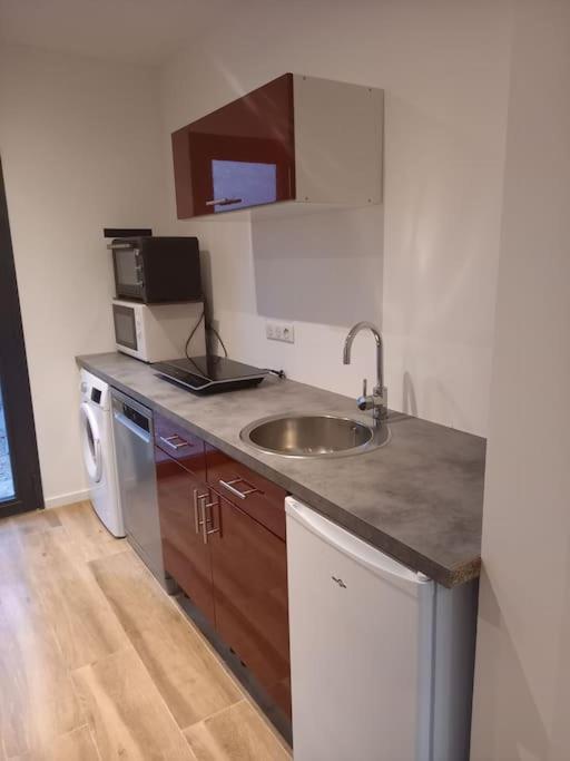 Appartement Le 2 Ter à Puyloubier Extérieur photo
