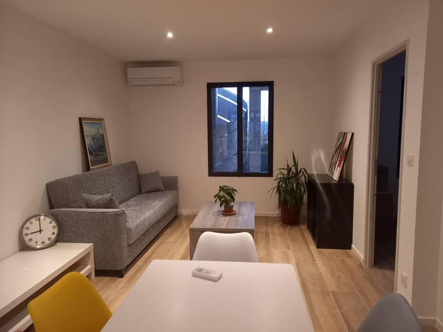 Appartement Le 2 Ter à Puyloubier Extérieur photo